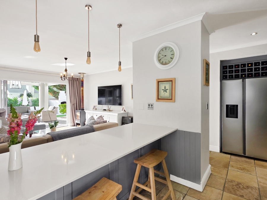 3 Bedroom Property for Sale in Constantia Western Cape